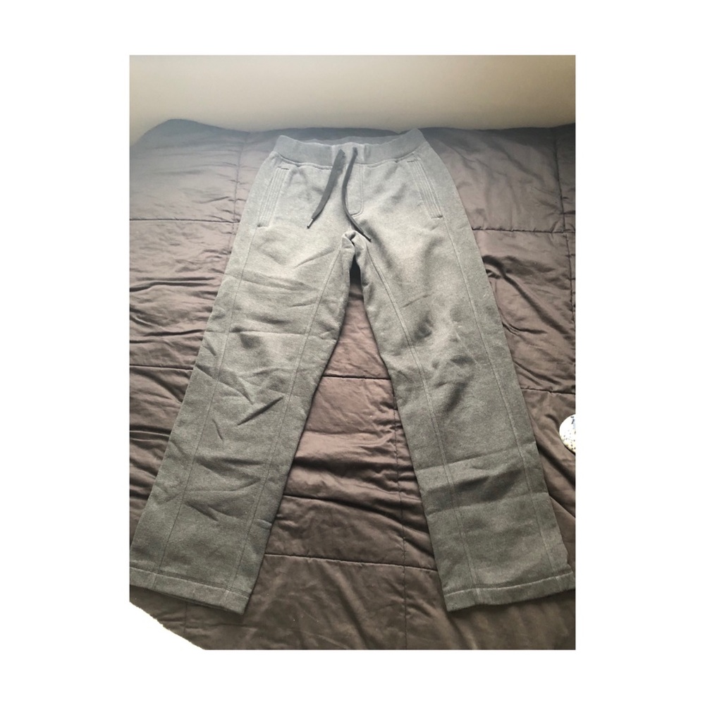 Men’s Gray Lululemon Sweatpants